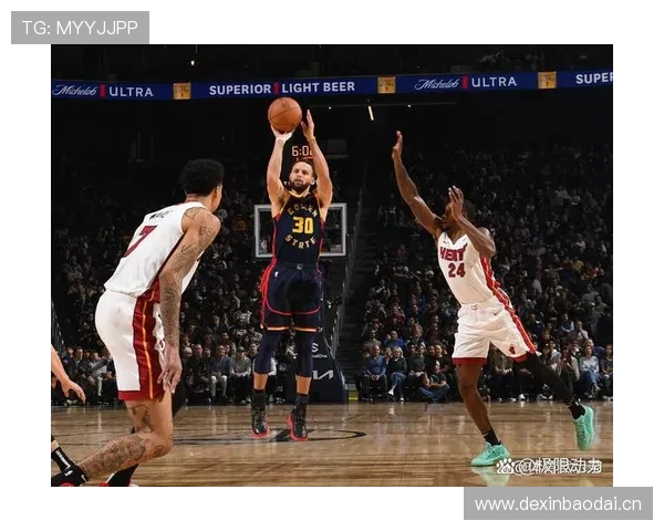 勇士半场比赛状态低迷仅得4分库里缺阵让球队陷入困境